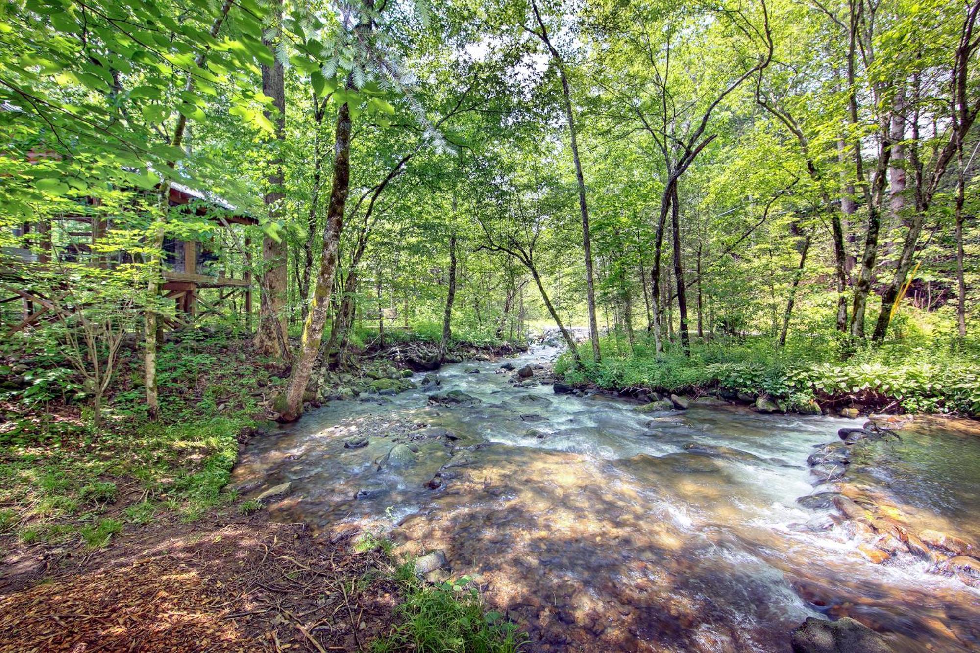 Creeksong Holiday Home Gatlinburg Esterno foto